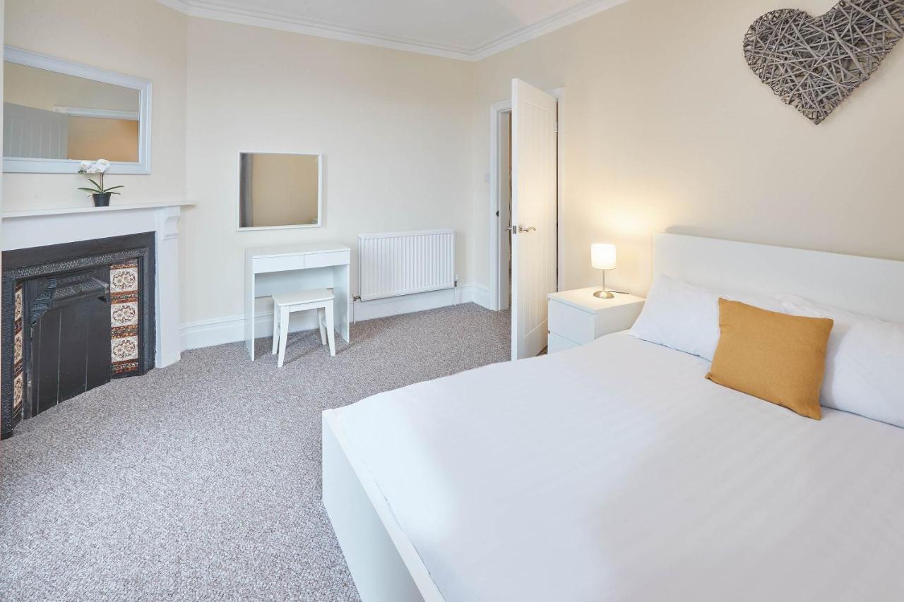 Host & Stay - The Townhouse Scarborough Luaran gambar